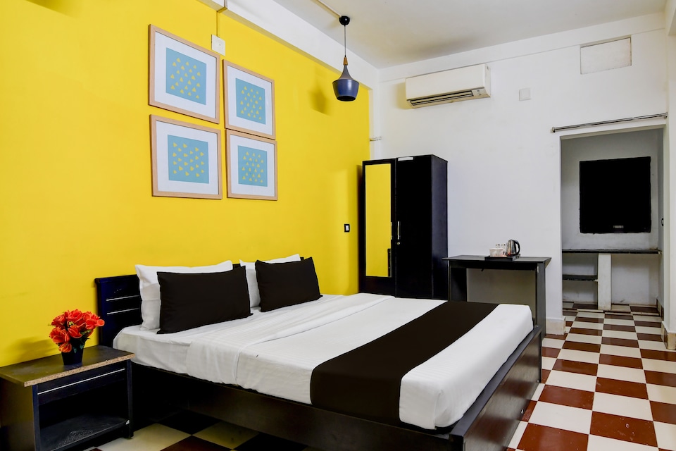 Hotel O Rasulgarh Square Bus Stop Formerly Hotel Rose Inn, VaniVihar Bhubaneswar, Bhubaneswar