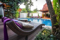 Sunday Villa Sirilanna Hotel