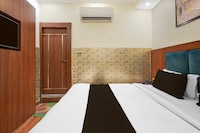 Super Townhouse Kali Ghat Prayagraj Formerly Ramesh Palace