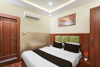 Super Townhouse Kali Ghat Prayagraj Formerly Ramesh Palace