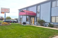 Economy Inn By Townhouse Merrillville US 30 
