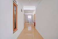 OYO 94834 Homestay Arjuna Near Taman Safari 2 Prigen