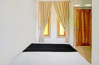 OYO 94834 Homestay Arjuna Near Taman Safari 2 Prigen