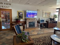 Hotel Red Rose by Townhouse Covington I-64