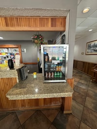 Hotel Red Rose by Townhouse Covington I-64