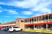 Saratoga Motel By Capital O Near Midway Airport Chicago IL