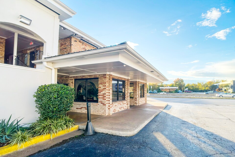 Hotel O Haven Inn Huntsville AL US 72, Huntsville South AL, Huntsville AL
