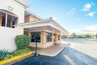 Hotel O Haven Inn Huntsville AL US 72