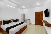 HOTEL O KARTHIKEYA GUEST Inn