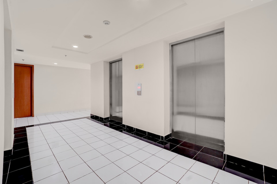 Hotel O Dahoma Tower, Depok, Depok