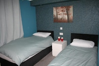 White Rose Hotel and Restaurant