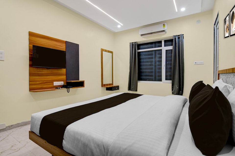 Super Hotel O Parvathipuram Railway Station Road Formerly Siva Karthikeya Residency, Parvathipuram, Parvathipuram