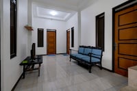 Hotel O 94843 Syariah Hj. Lilis Sukabumi