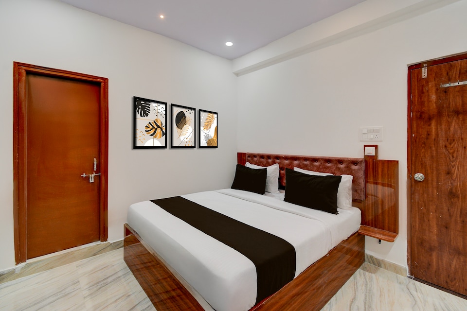 Super Townhouse Telapur Junction Formerly Fortune Inn, Gachibowli Extension, Hyderabad
