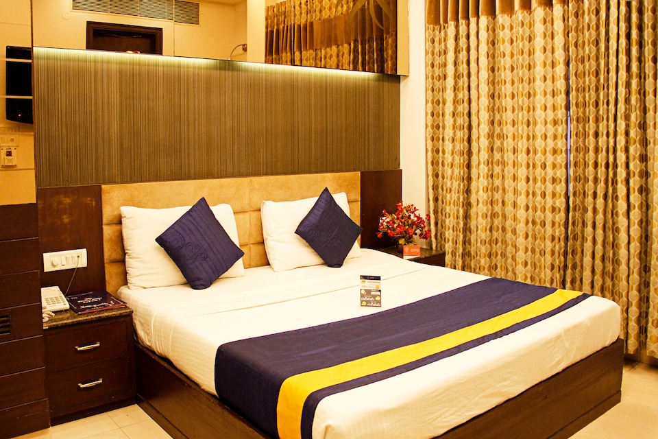 Capital O 487 Hotel Yugvilla, Karol Bagh Delhi, Delhi