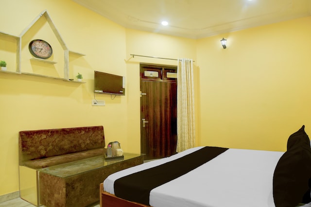 Hotel O Krishna Palace