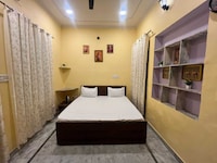 Hotel O Krishna Palace