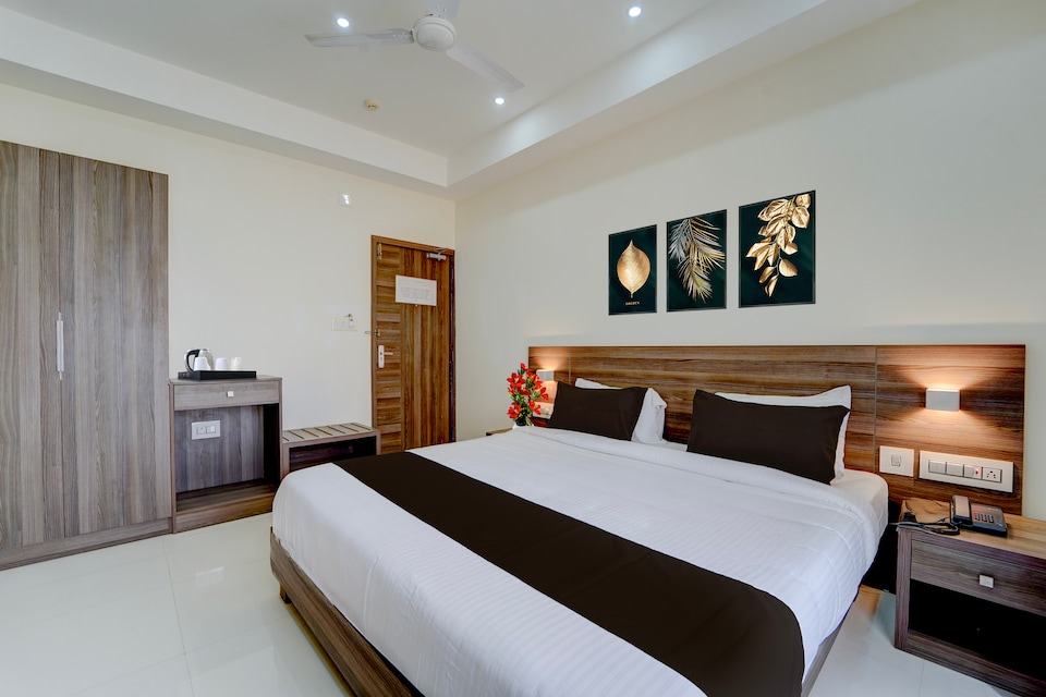 Super Collection O RTO Office Uzhavoor Formerly Hotel Zodiac, Kottayam, Kottayam