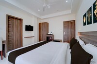 Super Collection O RTO Office Uzhavoor Formerly Hotel Zodiac