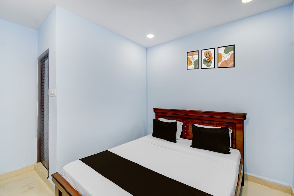 Hotel O Stayo , Kompally - Jeedimetla, Hyderabad