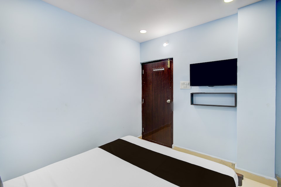 Hotel O Stayo , Kompally - Jeedimetla, Hyderabad