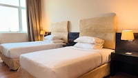 Belvilla Mangrove Waterfront Suites, Ras Al Khaimah