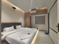 Townhouse Svb Tech Park Kalapatti Formerly RG Stays