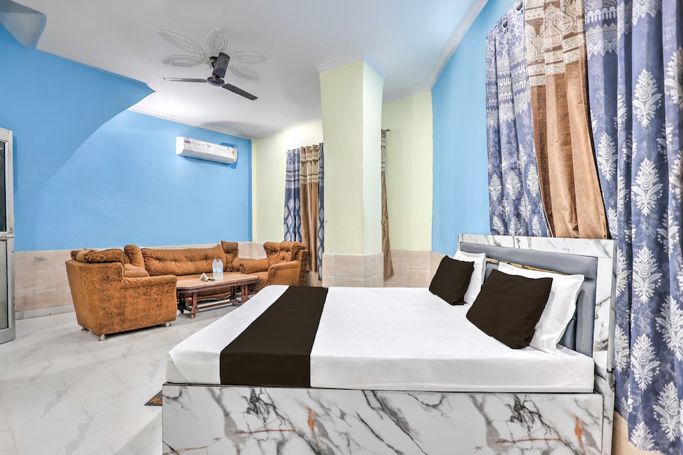 SPOT ON Royal King Guest House , Rohtak, Rohtak