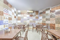 SPOT ON Royal King Guest House 