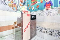 SPOT ON Royal King Guest House 