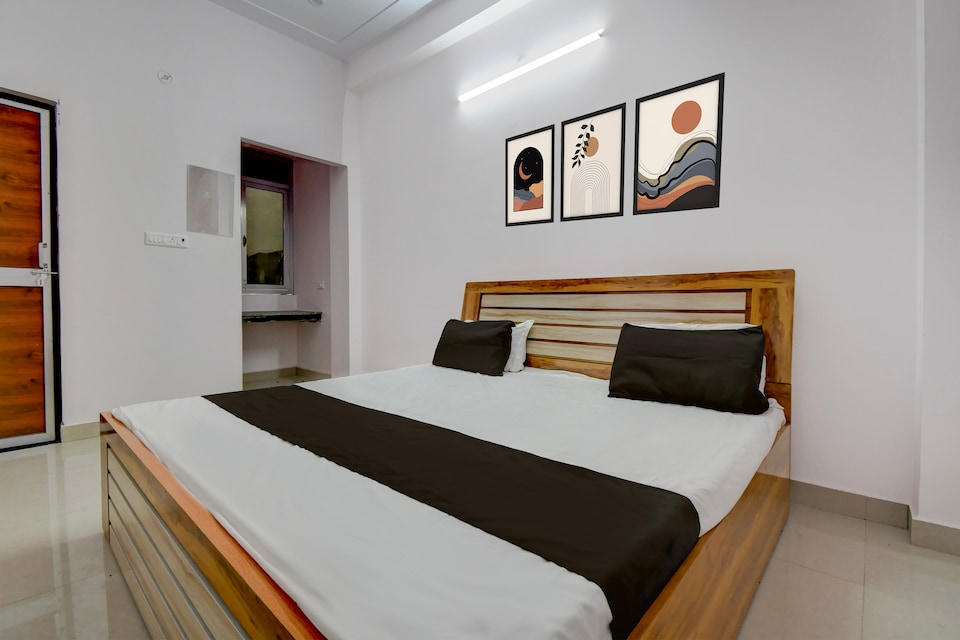 HOTEL O AS PALACE , Aliganj Lucknow, Lucknow