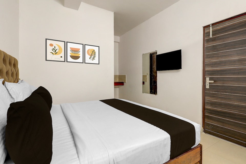 Collection O Sector 7 Dwarka Formerly Aakarshan Residency, Dwarka Delhi, Delhi