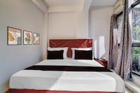 Collection O Sector 7 Dwarka Formerly Aakarshan Residency