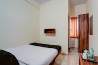Hotel O Sapthagiri Boarding and Lodging