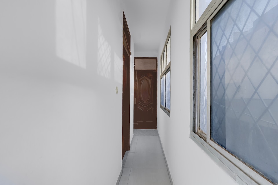 Hotel O Great Residency Hotel, Kalkaji Delhi, Delhi