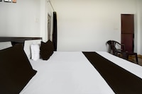 SPOT ON Hotel Gold Inn