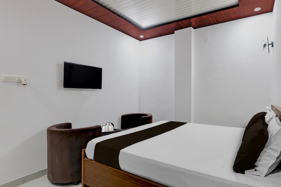 Collection O Patliputra Central Railway Junction Formerly Hotel Sun Royal, Bailey Road, Patna