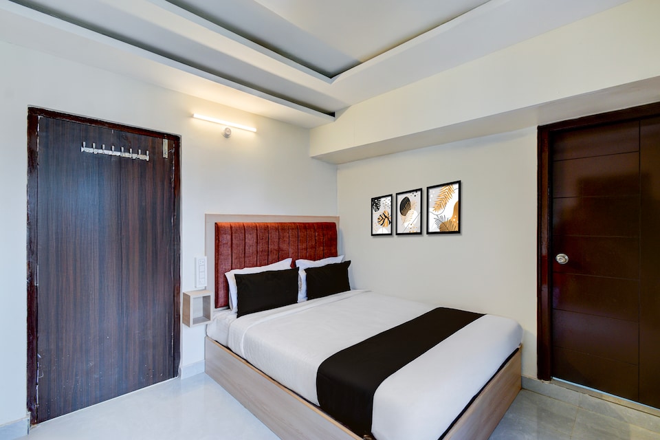 Hotel O RR Grand Luxury Rooms, LB Nagar-Uppal, Hyderabad