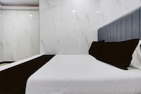 Hotel O SR Residency