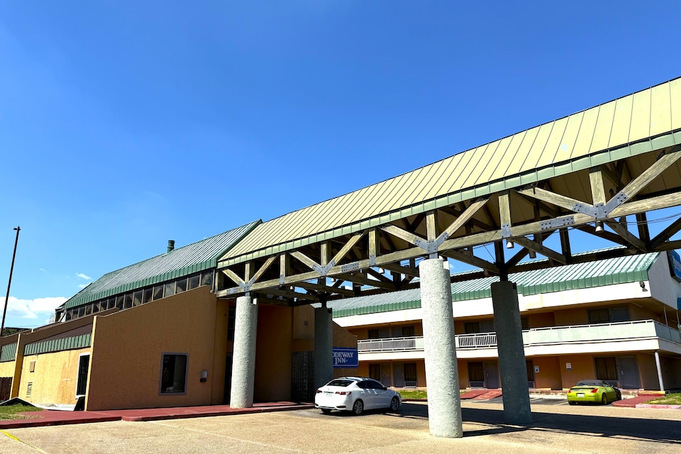 Homegate Studios & Suites San Antonio Medical Center, C78229, San-Antonio