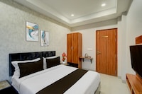 Townhouse Miyapur Metro Station Formerly Sainath Arcade