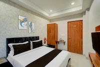 Super Townhouse Miyapur Metro Station Formerly Sainath Arcade