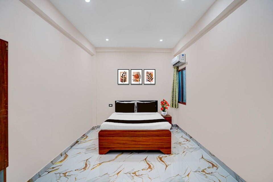 Hotel O Thawe Railway Junction Formerly Vijay Shree Marriage Hall, Gopalganj, Gopalganj
