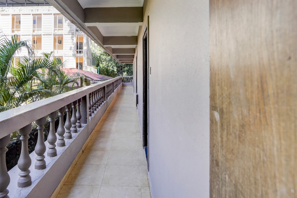 Super Hotel O Calangute-Baga Crossway Formerly Rustic Village, Calangute Goa, Goa