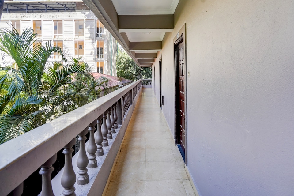 Super Hotel O Calangute-Baga Crossway Formerly Rustic Village, Calangute Goa, Goa