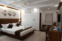 Townhouse Cochin Airport Formerly Skyluxe