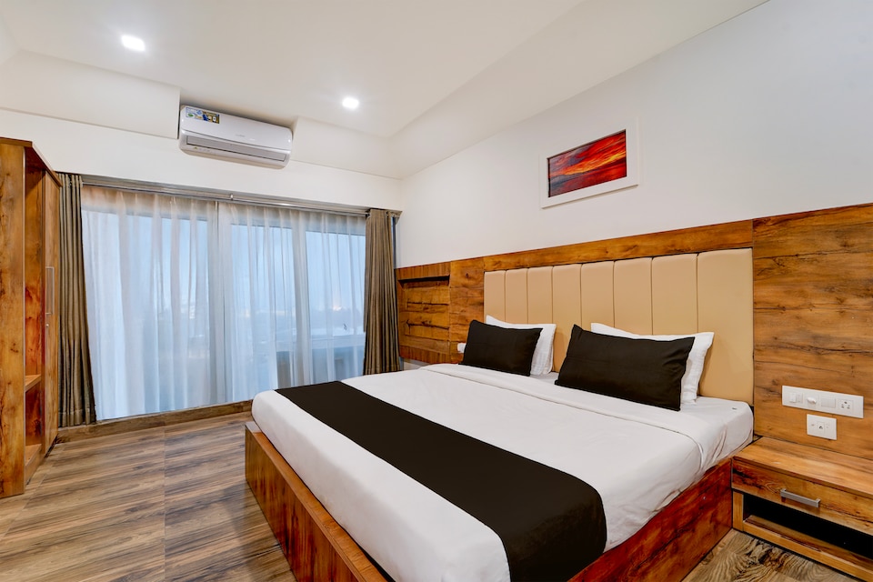 Hotel O OZONE Residency, Calicut City, Calicut