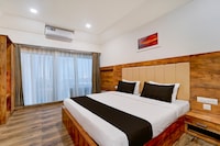 Hotel O OZONE Residency