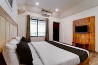 Hotel O OZONE Residency