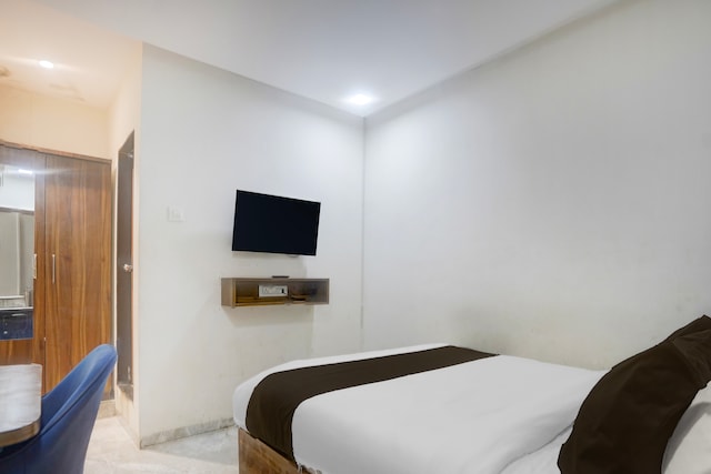 Hotel O Beverly Plaza Kurla